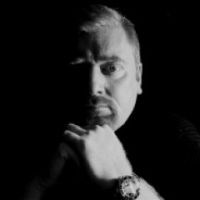 Foto di Roger J. Ellory