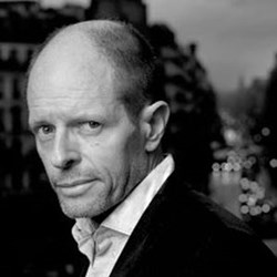 Foto di Bernard Minier