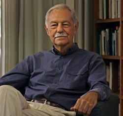 Eduardo Mendoza