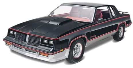Revell 1983 Hurst Oldsmobile Modello city car Kit di montaggio 1:25