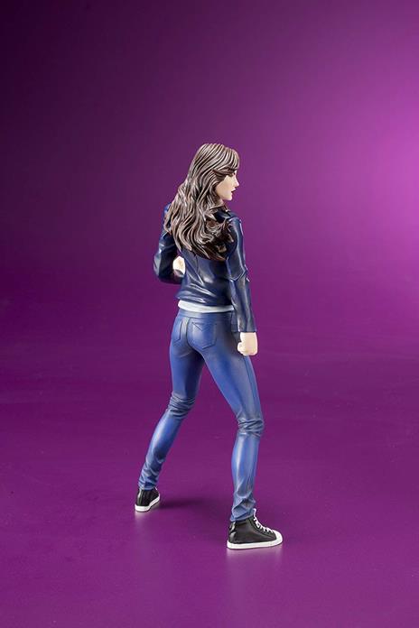 Figure The Defenders S. Jessica Jones Artfx - 16