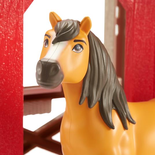 Spirit Stalla con Maneggio, Playset con cavallo Spirit, 3 aree di gioco e 10 accessori inclusi. Mattel (HBP29) - 7