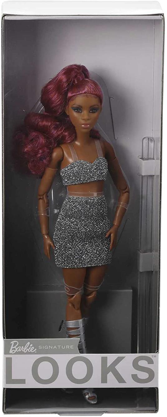 Barbie- Bambola Signature Barbie Looks Bionda, Snodata, con Crop Top, Gonna Tubino Argenta e Capelli Corti Biondi - 6
