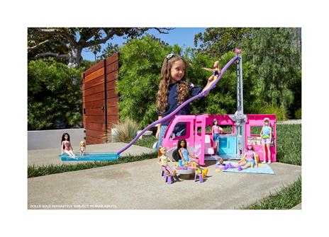 Barbie - Camper dei Sogni, Veicolo con Scivolo e Piscina e 7 Aree Gioco; Alto 76 cm include 2 Cuccioli ed oltre 60 Accessori - 6