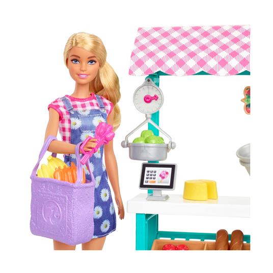 Barbie -  Mercato Frutta e Verdura Playset con bambola bionda, include bancarella del mercato, registratore di cassa - 3