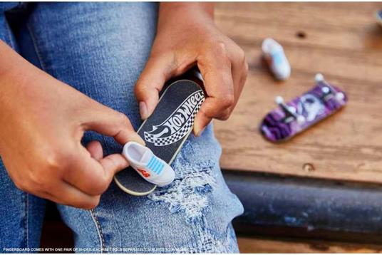 Hot Wheels Skate Board 29 Shoe 4 Veicolo giocattolo per bambini a partire da 5 anni - 6