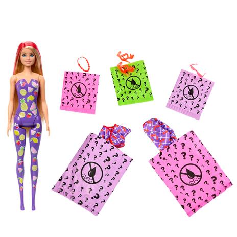 Barbie - Color Reveal Serie Dolci Frutti bambola profumata con 7 sorprese cambia-colore e accessori - 5