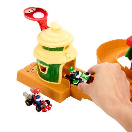 Hot Wheels - ll playset Super Mario Bros Corsa nella Giungla di Kong con Veicolo incluso, Giocattolo per Bambini 5+ Anni - 4
