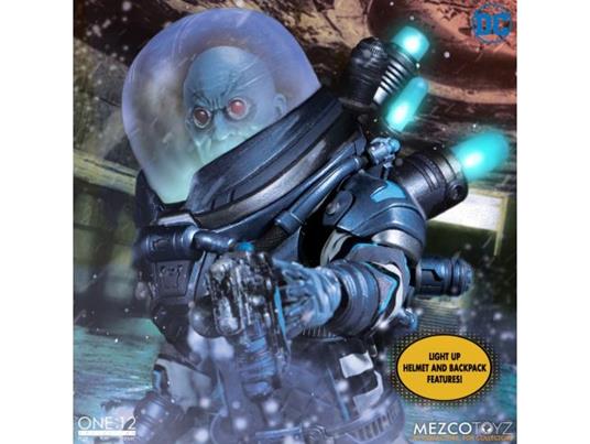 MEZCO TOYS ONE 12 MR FREEZE DLX ED AF ACTION FIGURE