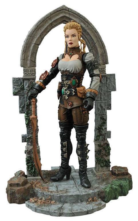 Diamond Select. Universal Monsters Personaggio Hunter Lucy Westenra 18 Cm