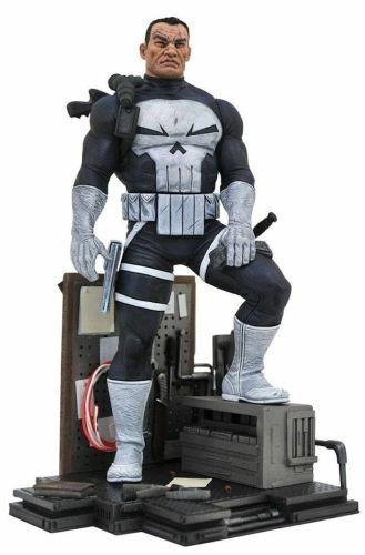 Diamond Select Marvel Gallery Punisher Comic Pvc Fig - 3