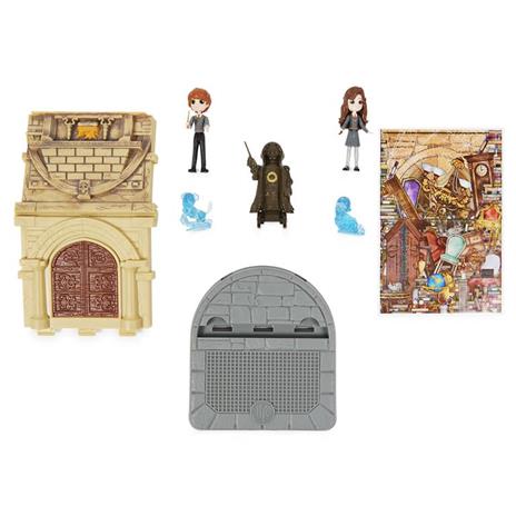 Wizarding World Harry Potter, set di gioco trasformabile 2 in 1 Stanza delle Necessità con 2 personaggi e 3 accessori - 4