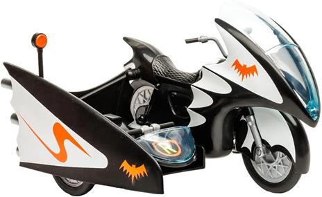 Dc Retro Vehicle Batcycle Con Side Car Mcfarlane Toys - 4
