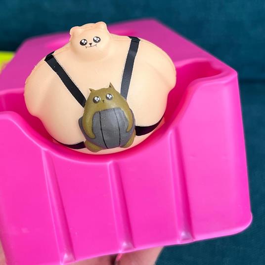 Asmodee Exploding Kittens: Catchables - Gatto nel Sacco, Gioco da Tavolo, 8+ Anni, 2+ Giocatori, Edizione in Italiano - 4