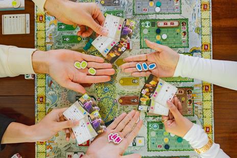 Asmodee: Il Fiume d'Oro, Gioco da Tavolo, 10+ Anni, 2-6 Giocatori, Edizione in Italiano - 5