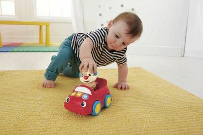 Fisher Price Macchinina Spingi Vai Luci Suoni Giocattolo Bambini Prima Infanzia Fisher Price Primi giochi Giocattoli Feltrinelli