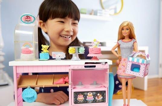 Barbie Playset Pasticceria con Bambola e Accessori da Cucina, 3+ Anni. Mattel (GFP59) - 3