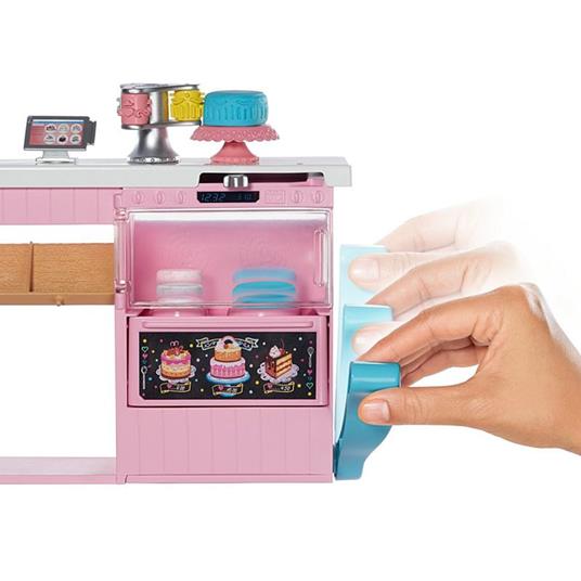 Barbie Playset Pasticceria con Bambola e Accessori da Cucina, 3+ Anni. Mattel (GFP59) - 9
