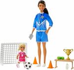 Barbie Playset ?Allenatrice di Calcio con 2 Bambole e Accessori Giocattolo per Bambini 3+ Anni, GJM71