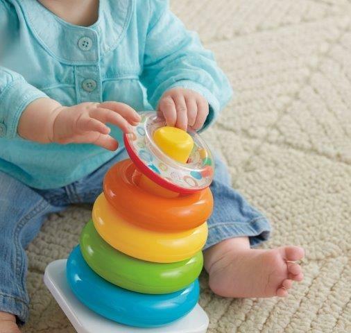 Fisher Price, Piramide 5 Anelli, Giocattolo Impilabile per Bambini 6+ Mesi. Mattel (GKD51) - 4