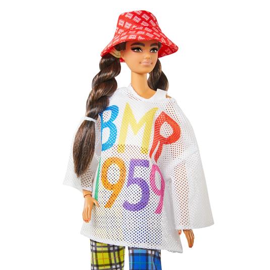 Barbie-BMR1959 Bambola Mora con Cappello, Maglietta con Stampa, Pantaloni a  Scacchi e Stivaletto. Mattel (GNC48) - Barbie - Bambole Fashion -  Giocattoli