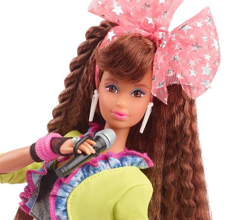 ?Barbie Rewind 80s Edition Night Out, Bambola Bruna in look da festa con giacca, gonna e accessori neon per collezionisti - 10