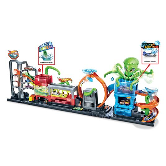 Hot Wheels Mega Autolavaggio Color Reveal City Playset con serbatoi d'acqua e Macchinina Color Reveal. Mattel (GTT96) - 6