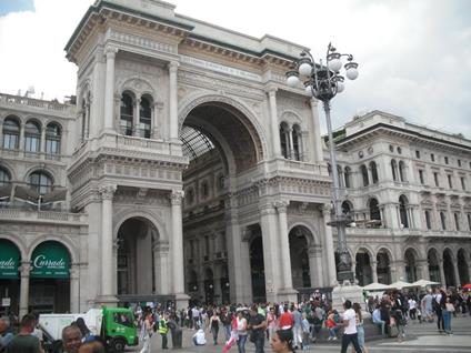 Milano per immagini - fabio paolo luigi guffanti - ebook