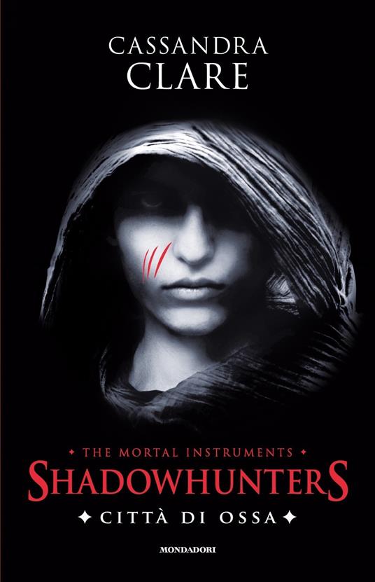 Città di ossa. Shadowhunters. The mortal instruments. Vol. 1 - Cassandra Clare - copertina