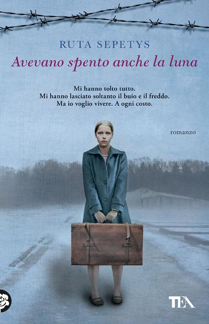  Avevano spento anche la luna -  Ruta Sepetys - copertina