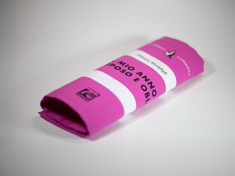 Coppia di tovagliette Feltrinelli. Il mio anno di riposo e oblio - 2