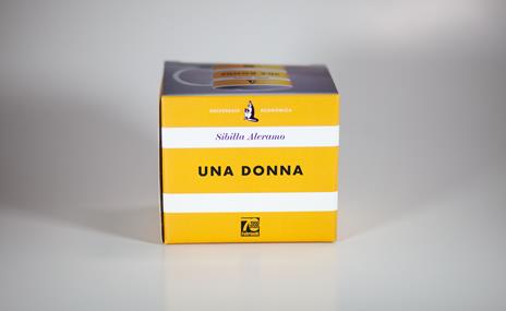 Tazza Mug Feltrinelli. Una donna - 4