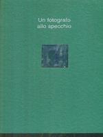 Un fotografo allo specchio