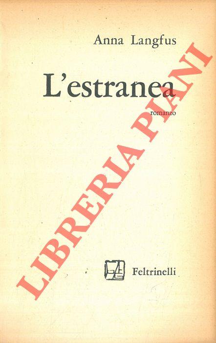L' estranea
