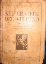 Nel cratere del vulcano