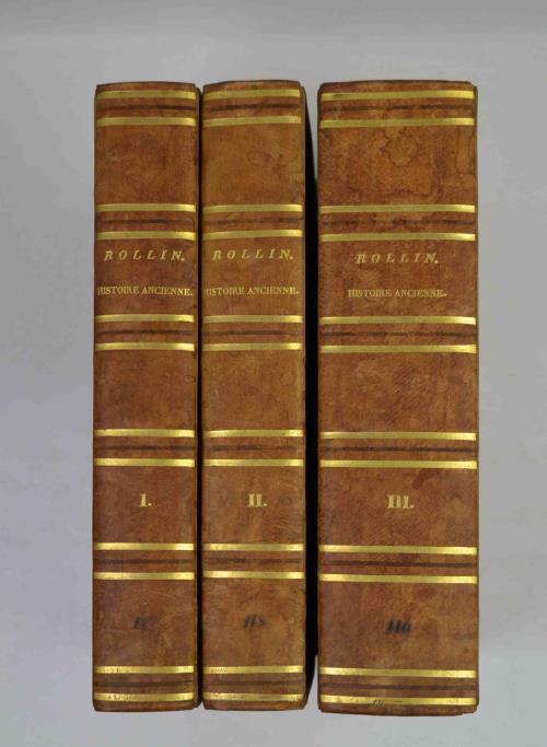 Oeuvres complètes avec eclaircissements par Emile Bères. Histoire ancienne - Charles Rollin - copertina