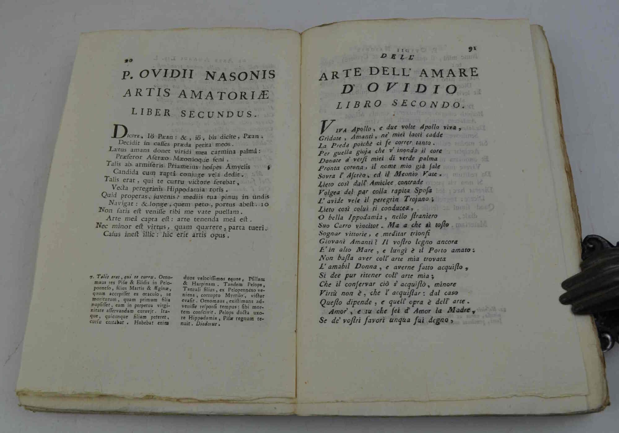Ovidii Nasonis Artis Amatoriae Libri Tres cum appositis Italico Carmine interpretationibus, ac notis.
