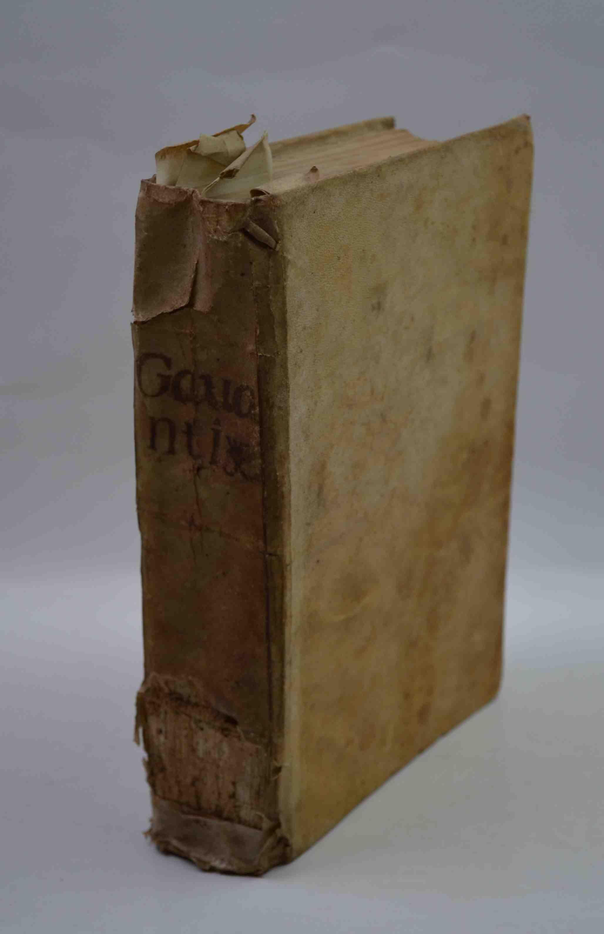 Thesaurus sacrorum rituum, seu Commentaria in rubricas missalis, & breuiarij romani. Auctore admodum r.p. D. Bartholomaeo Gavanto Cl. Regul. S. Rituum Congreg. Consultore. Novissima hac editione accessit calendarium reformatum iuxta decreta S. Rit. C