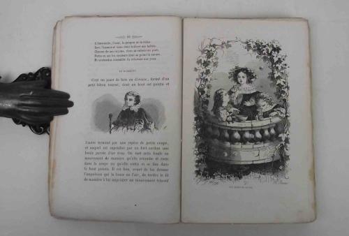Jeux et exercises des jeunes filles. - copertina