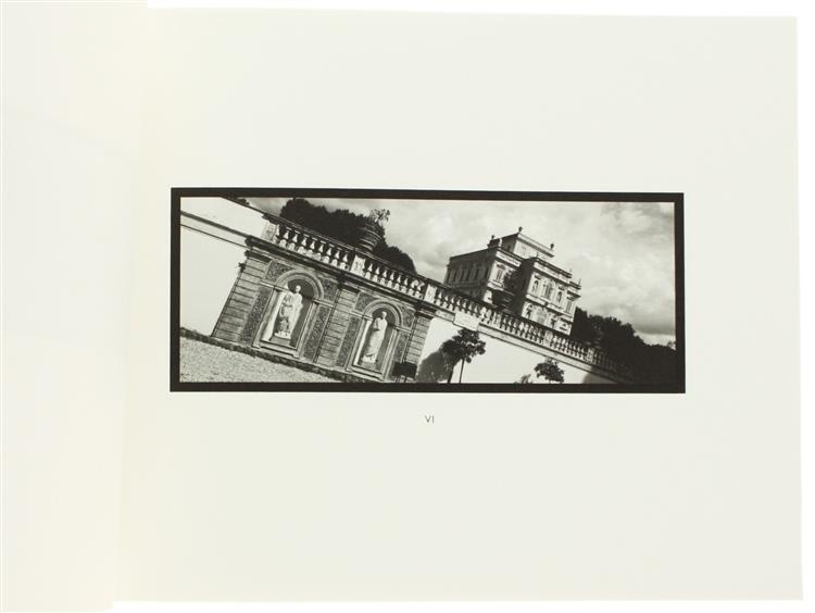 Roma - Una Serena Drammaticità. 15 Fotografie di Antonio Ioli