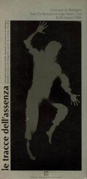 Le tracce dell'assenza. Immagini realizzate dalle detenute del carcere di Bologna durante il corso di fotografia curato da Luciano Nicolini - copertina