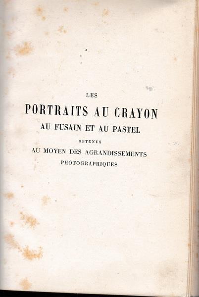 Les portraits au crayon au fusain et au paste
