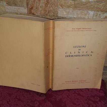 Lezioni di clinica dermosifilopatica - Mario Monacelli - copertina