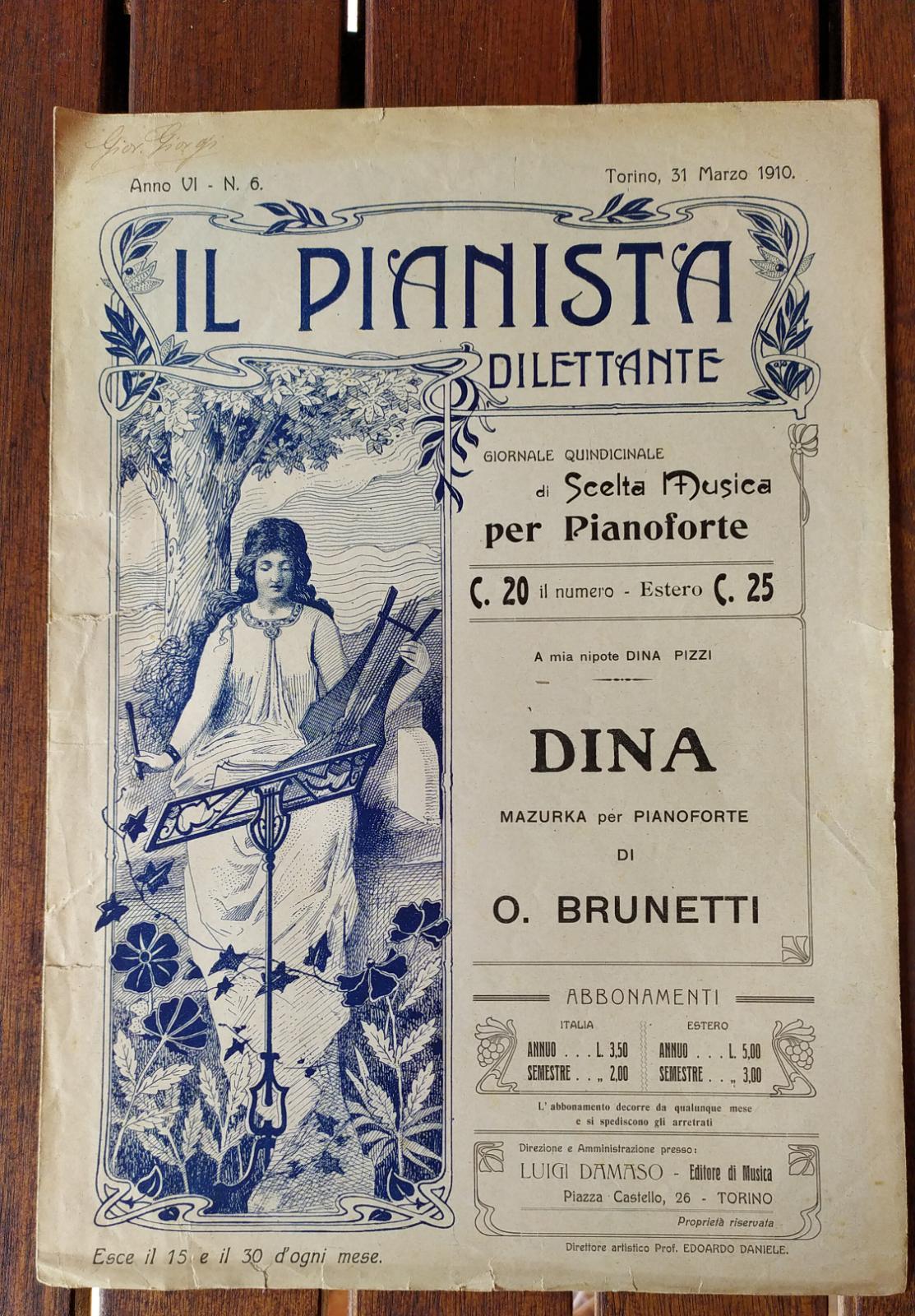 Il pianista Dina Mazurka per pianoforte