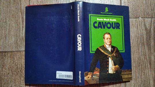 Cavour - Denis Mack Smith - copertina
