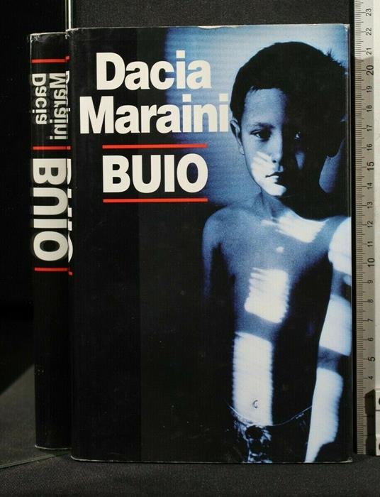 Buio - Dacia Maraini - copertina