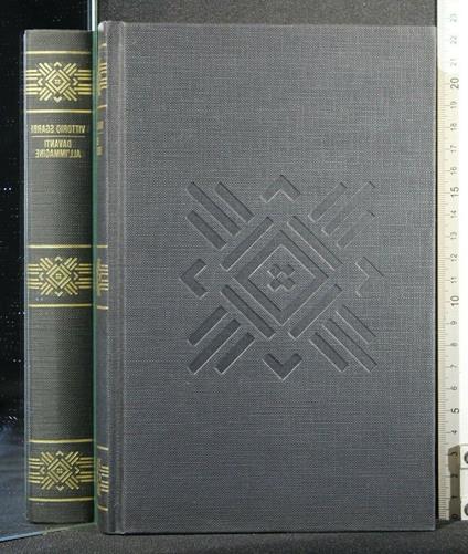 Davanti All'Immagine - Vittorio Sgarbi - copertina