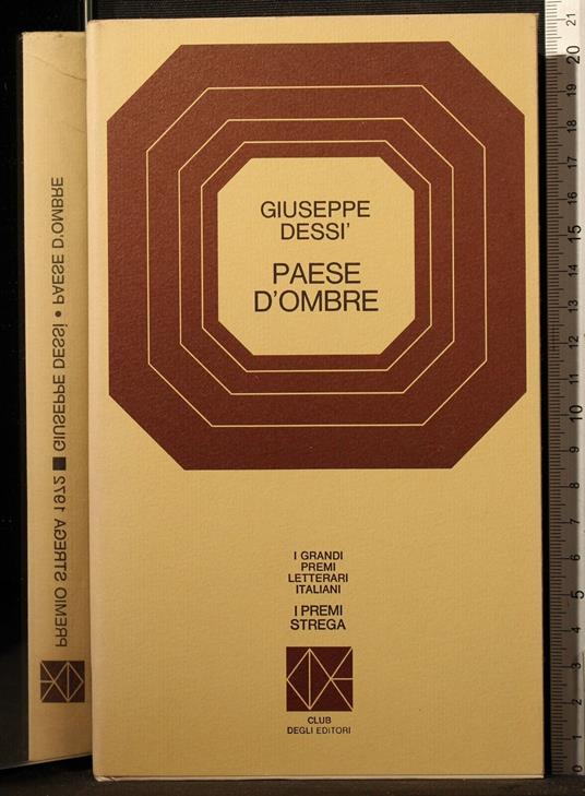 Paese d'ombre - Giuseppe Dessì - copertina