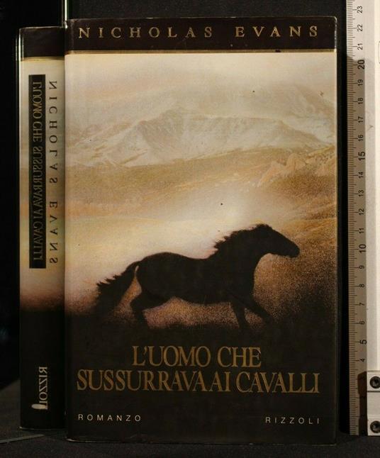 L' Uomo Che Sussurrava Ai Cavalli - Nicholas Evans - copertina