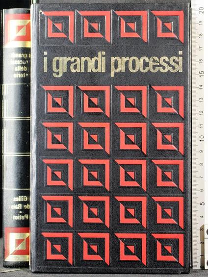 Grandi processi della storia. Gilles de Rais. Petiot - Claude Bertin - copertina